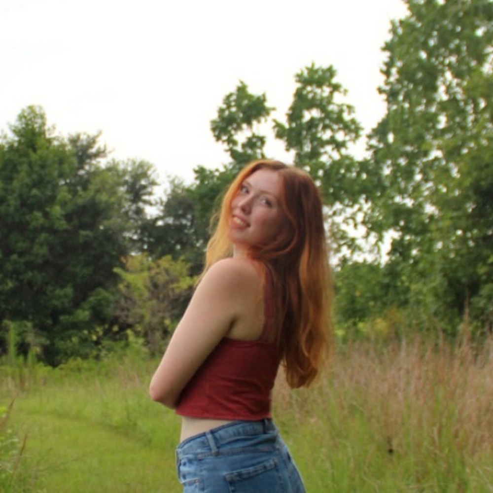 Meet your Posher, Alyssa